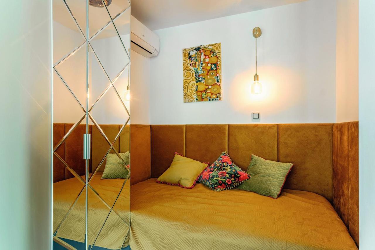 Saski Premium Unia Art & Center 