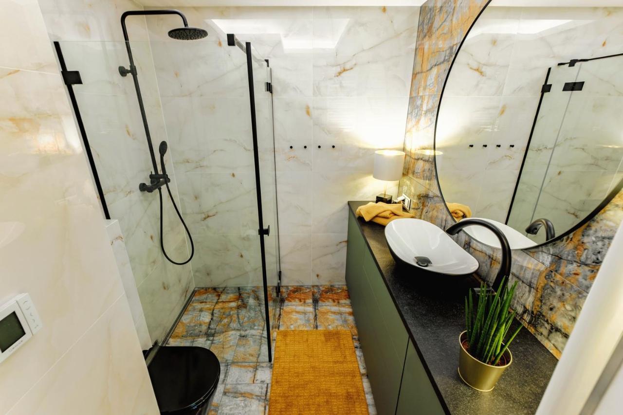 Saski Premium Unia Art & Center 